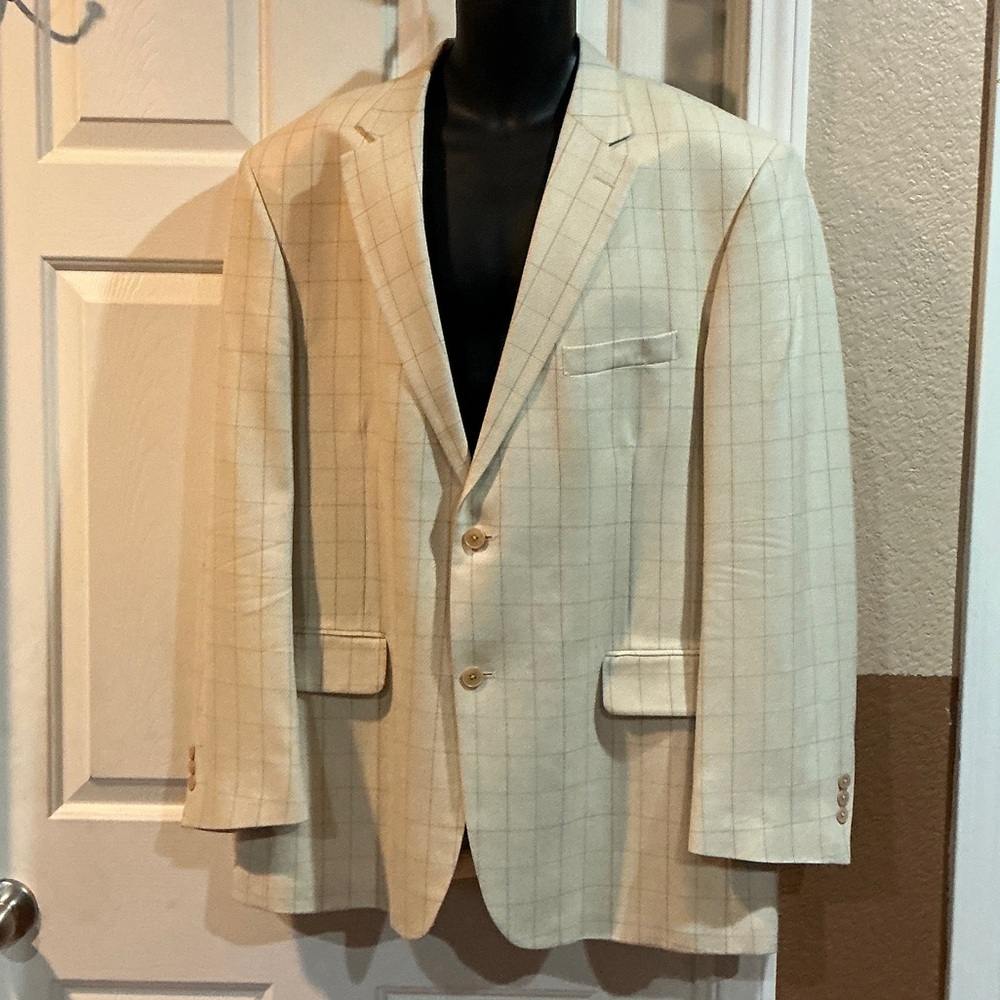 Elegant Beige Checkered Men's Blazer